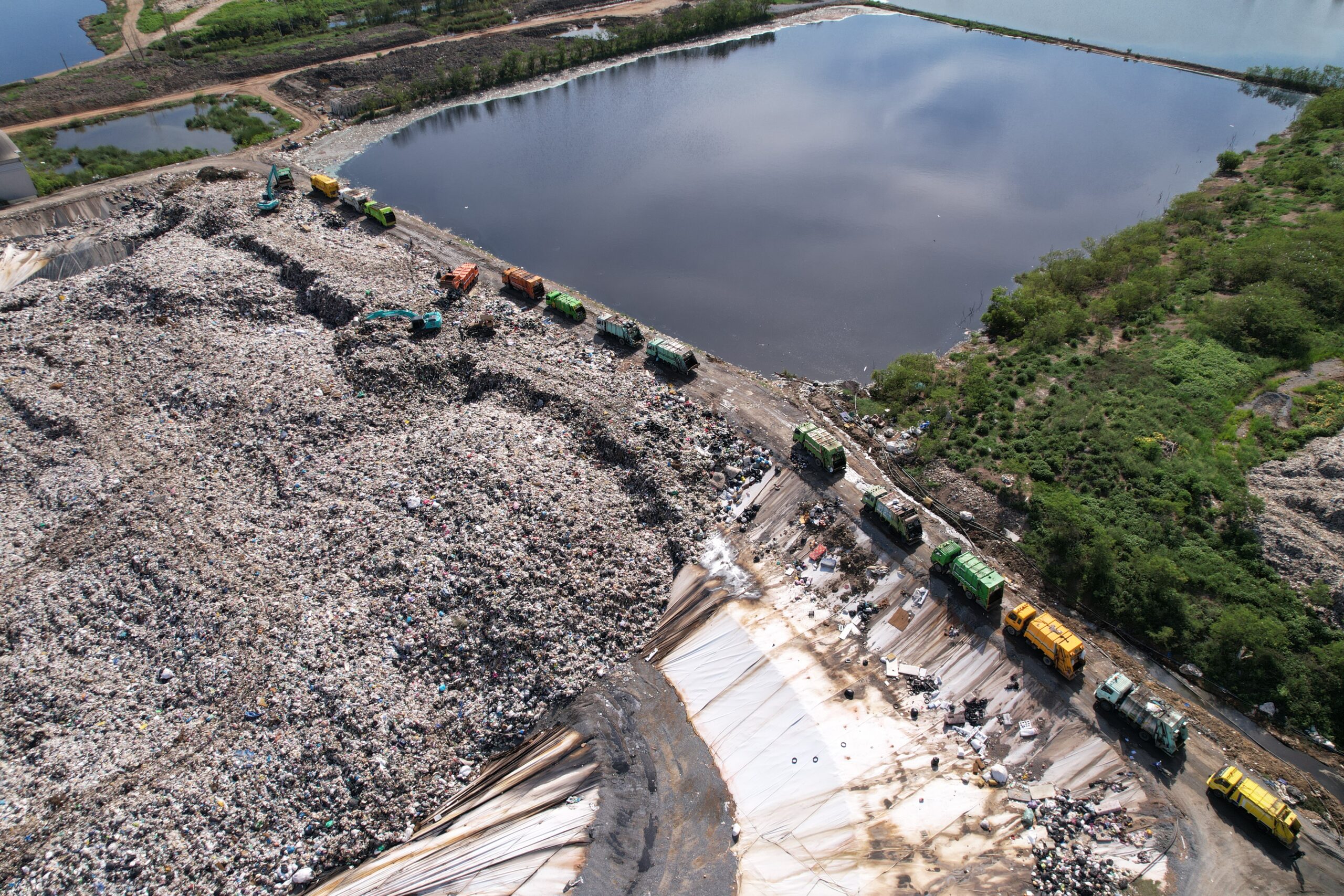 Landfills and Waste Management Systems